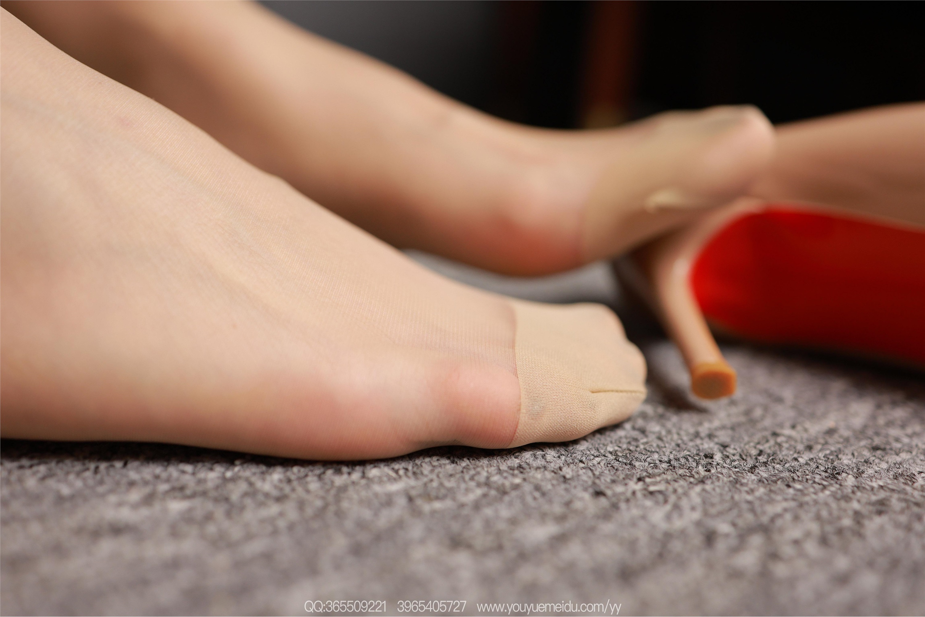 IESS异思趣向  2025.10.12 丝享家 2182 小婕《可爱女人（上）》